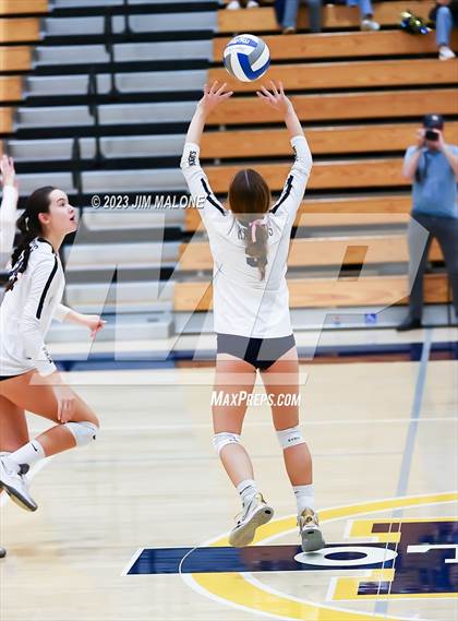Thumbnail 1 in Notre Dame @ Menlo School photogallery.