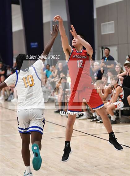 Thumbnail 2 in La Mirada vs  St. Ignatius College Preparatory (California Live) photogallery.