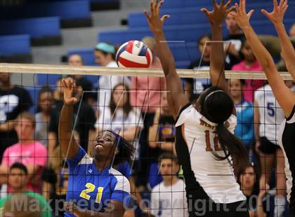 Thumbnail 2 in Round Rock Westwood @ Pflugerville photogallery.