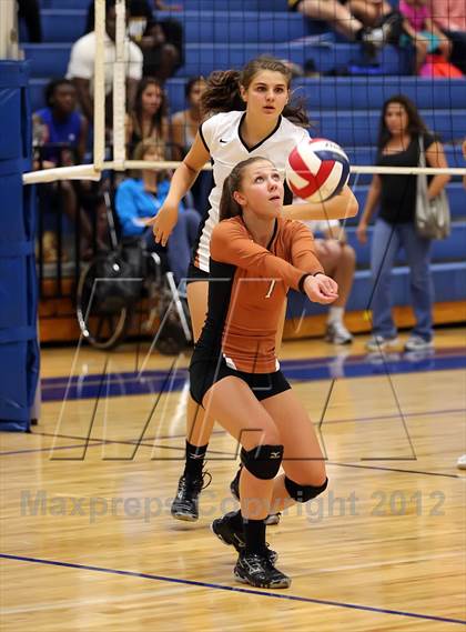 Thumbnail 1 in Round Rock Westwood @ Pflugerville photogallery.
