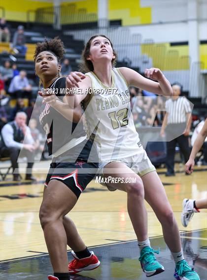 Thumbnail 3 in Coppell @ Plano East photogallery.