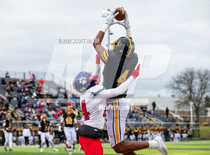 Thumbnail 2 in Mason @ Detroit King (MHSAA Div 3 State Semi-Final) photogallery.