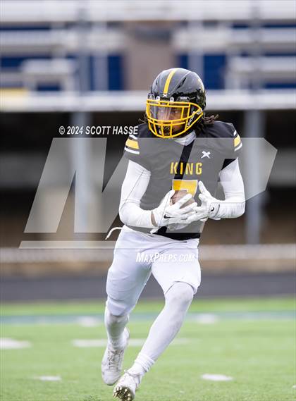 Thumbnail 3 in Mason @ Detroit King (MHSAA Div 3 State Semi-Final) photogallery.