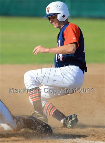 Thumbnail 2 in Point Loma vs Valhalla (San Diego Lions Tournament) photogallery.