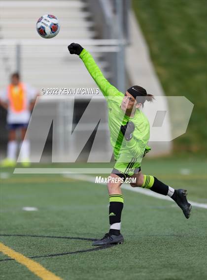 Thumbnail 1 in St. Joseph vs. Millard (UHSAA 2A Semifinal) photogallery.