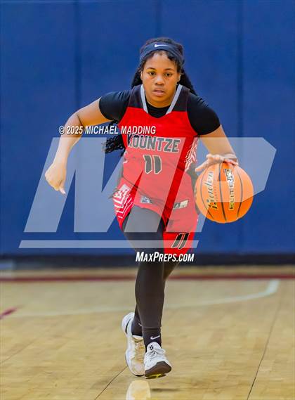 Thumbnail 3 in Kountze @ Hardin-Jefferson photogallery.