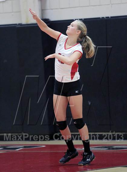 Thumbnail 1 in Upper St. Clair vs Mt. Lebanon photogallery.