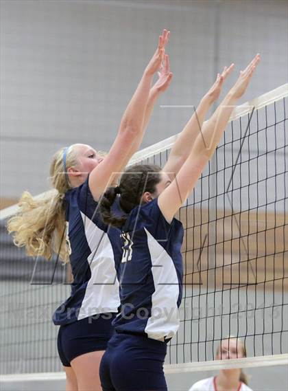 Thumbnail 3 in Upper St. Clair vs Mt. Lebanon photogallery.
