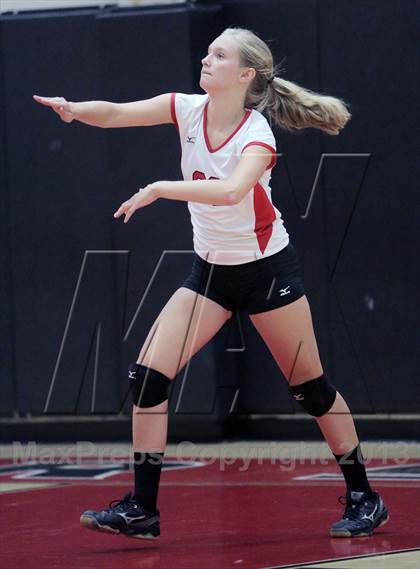 Thumbnail 2 in Upper St. Clair vs Mt. Lebanon photogallery.