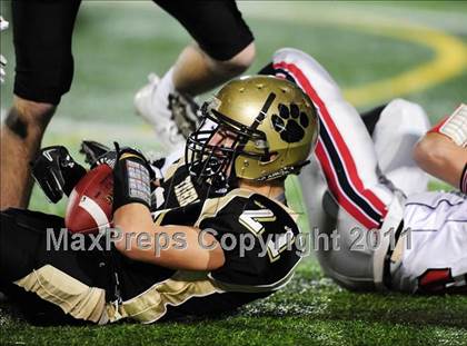 Thumbnail 3 in New Canaan vs. Hand (CIAC Class L Semifinal) photogallery.