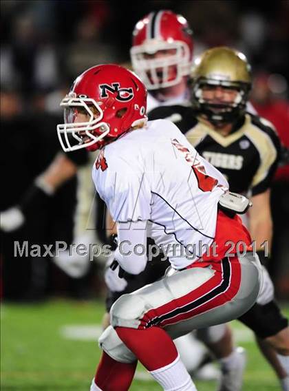 Thumbnail 1 in New Canaan vs. Hand (CIAC Class L Semifinal) photogallery.