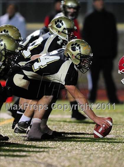Thumbnail 2 in New Canaan vs. Hand (CIAC Class L Semifinal) photogallery.