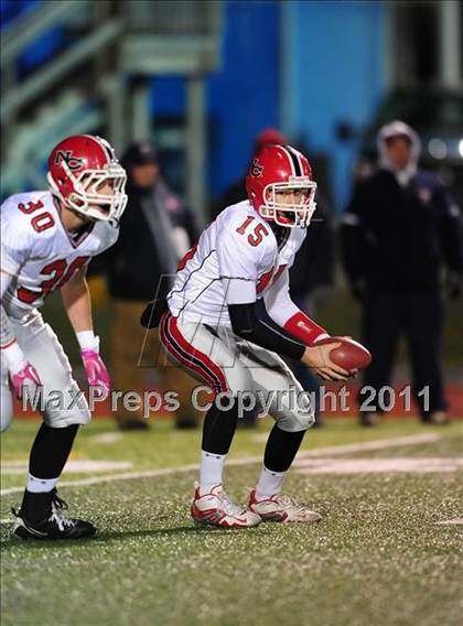 Thumbnail 1 in New Canaan vs. Hand (CIAC Class L Semifinal) photogallery.