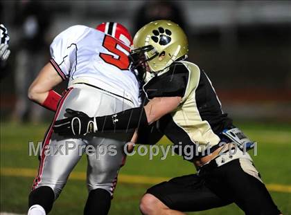 Thumbnail 1 in New Canaan vs. Hand (CIAC Class L Semifinal) photogallery.