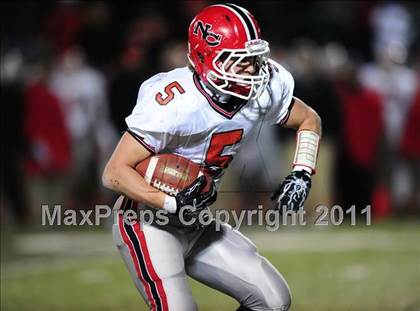Thumbnail 1 in New Canaan vs. Hand (CIAC Class L Semifinal) photogallery.