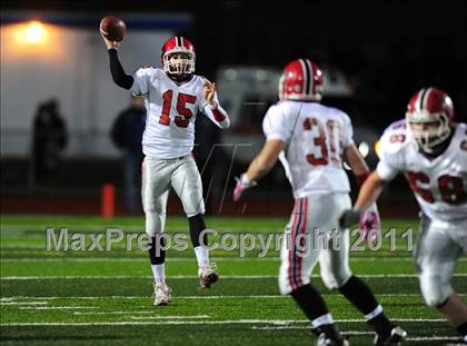 Thumbnail 1 in New Canaan vs. Hand (CIAC Class L Semifinal) photogallery.