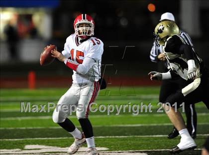 Thumbnail 2 in New Canaan vs. Hand (CIAC Class L Semifinal) photogallery.