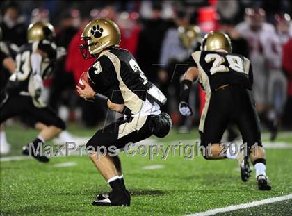 Thumbnail 1 in New Canaan vs. Hand (CIAC Class L Semifinal) photogallery.