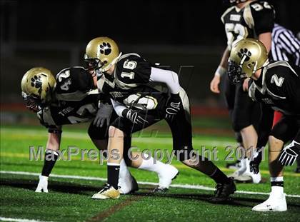 Thumbnail 3 in New Canaan vs. Hand (CIAC Class L Semifinal) photogallery.