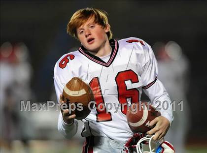 Thumbnail 2 in New Canaan vs. Hand (CIAC Class L Semifinal) photogallery.