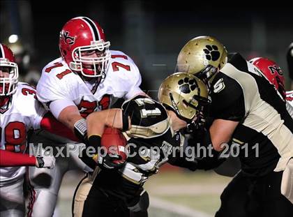 Thumbnail 1 in New Canaan vs. Hand (CIAC Class L Semifinal) photogallery.