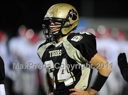 Thumbnail 1 in New Canaan vs. Hand (CIAC Class L Semifinal) photogallery.