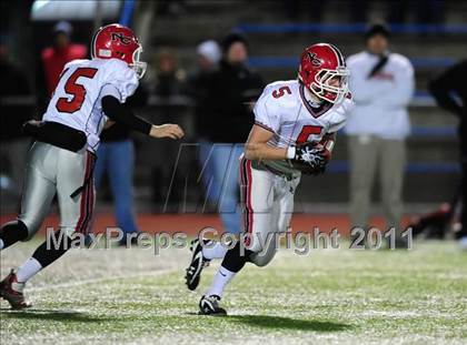 Thumbnail 3 in New Canaan vs. Hand (CIAC Class L Semifinal) photogallery.