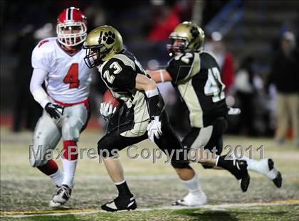 Thumbnail 1 in New Canaan vs. Hand (CIAC Class L Semifinal) photogallery.