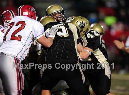 Thumbnail 1 in New Canaan vs. Hand (CIAC Class L Semifinal) photogallery.
