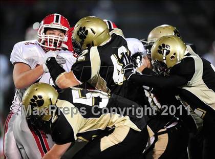 Thumbnail 2 in New Canaan vs. Hand (CIAC Class L Semifinal) photogallery.