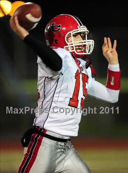 Thumbnail 3 in New Canaan vs. Hand (CIAC Class L Semifinal) photogallery.