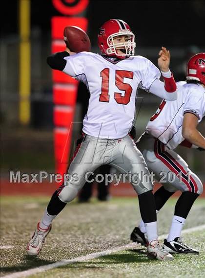 Thumbnail 2 in New Canaan vs. Hand (CIAC Class L Semifinal) photogallery.