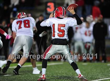 Thumbnail 1 in New Canaan vs. Hand (CIAC Class L Semifinal) photogallery.