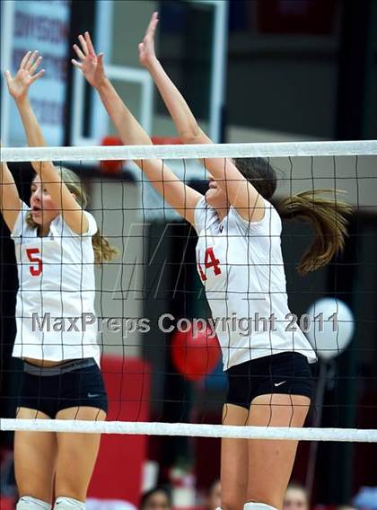 Thumbnail 3 in Menlo @ Castilleja photogallery.