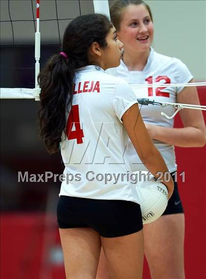 Thumbnail 2 in Menlo @ Castilleja photogallery.