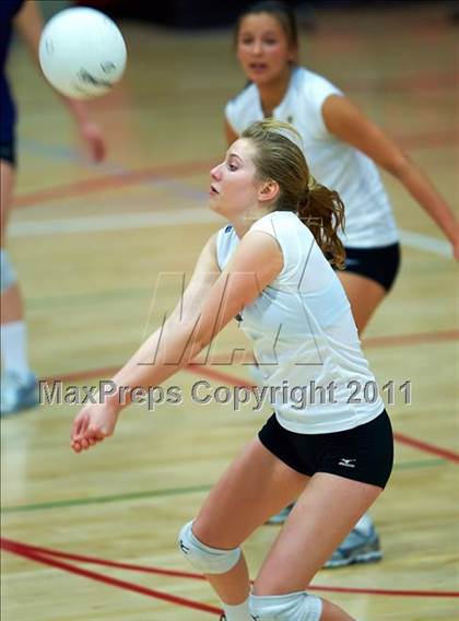 Thumbnail 2 in Menlo @ Castilleja photogallery.