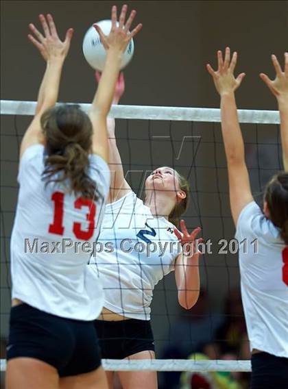 Thumbnail 2 in Menlo @ Castilleja photogallery.
