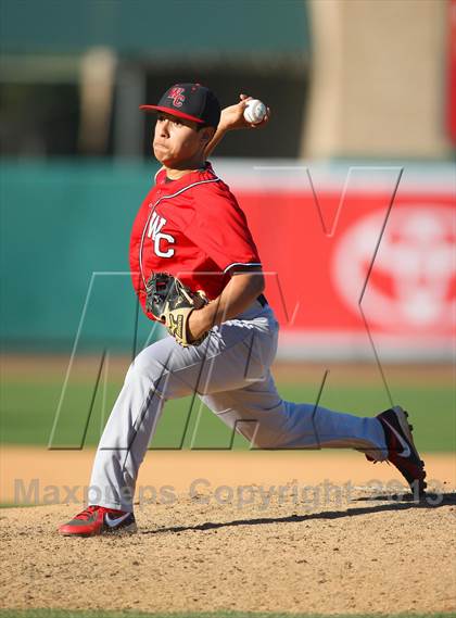 Thumbnail 2 in Bradshaw Christian vs. Woodland Christian (Raley Field) photogallery.