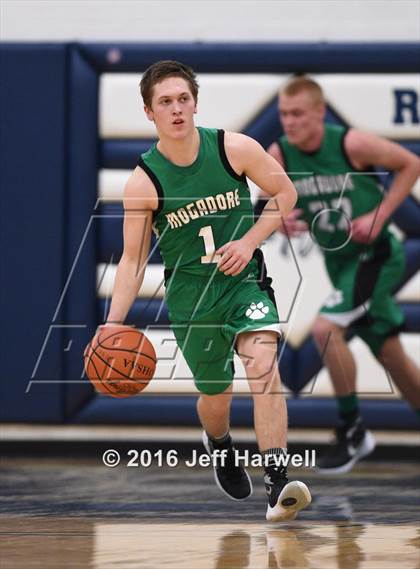 Thumbnail 2 in Mogadore vs. Rootstown photogallery.