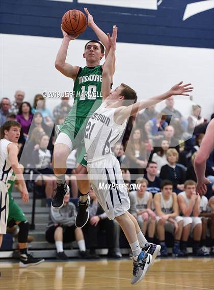 Thumbnail 2 in Mogadore vs. Rootstown photogallery.