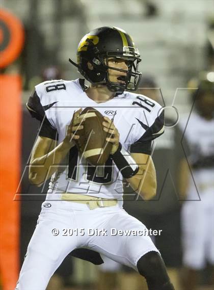 Thumbnail 3 in Torrance vs. Peninsula photogallery.