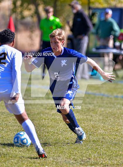 Thumbnail 2 in  Tierra Encantada vs. Santa Fe Prep (NMAA A-3A Quarterfinal) photogallery.