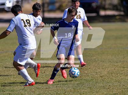 Thumbnail 3 in  Tierra Encantada vs. Santa Fe Prep (NMAA A-3A Quarterfinal) photogallery.