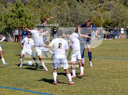 Thumbnail 3 in  Tierra Encantada vs. Santa Fe Prep (NMAA A-3A Quarterfinal) photogallery.