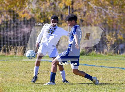 Thumbnail 2 in  Tierra Encantada vs. Santa Fe Prep (NMAA A-3A Quarterfinal) photogallery.