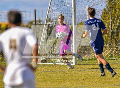 Thumbnail 1 in  Tierra Encantada vs. Santa Fe Prep (NMAA A-3A Quarterfinal) photogallery.