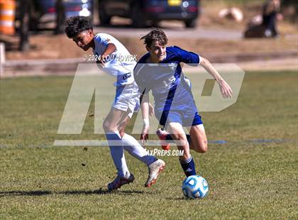 Thumbnail 2 in  Tierra Encantada vs. Santa Fe Prep (NMAA A-3A Quarterfinal) photogallery.