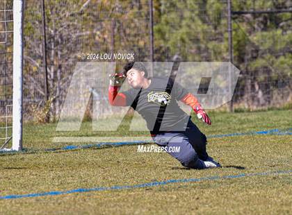 Thumbnail 1 in  Tierra Encantada vs. Santa Fe Prep (NMAA A-3A Quarterfinal) photogallery.
