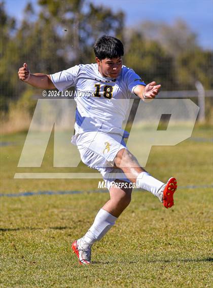 Thumbnail 1 in  Tierra Encantada vs. Santa Fe Prep (NMAA A-3A Quarterfinal) photogallery.