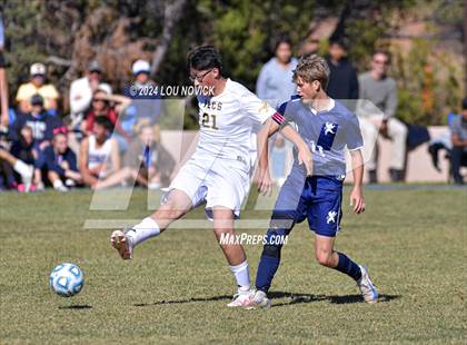 Thumbnail 2 in  Tierra Encantada vs. Santa Fe Prep (NMAA A-3A Quarterfinal) photogallery.